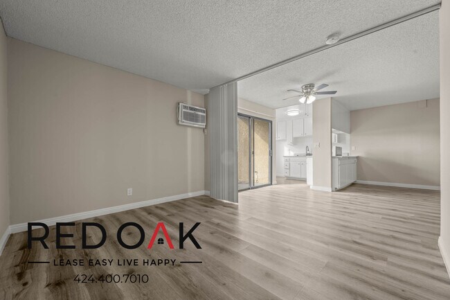 Building Photo - TWO WEEKS FREE! Lovely Jr. One Bedroom wit...