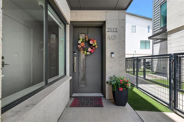 Foto principal - 2113 Bennett Ave