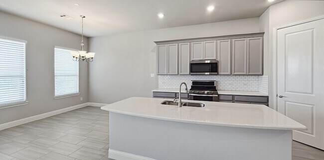 Foto del edificio - 5518 Liberty Dr