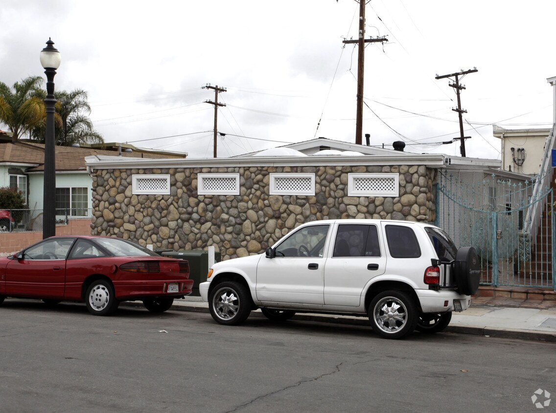 Foto del edificio - 4415-4419 51st St