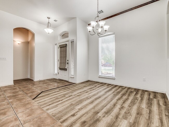 Foto del edificio - 4 Bedroom Home in Sonoma Lake - 3 Car Gara...