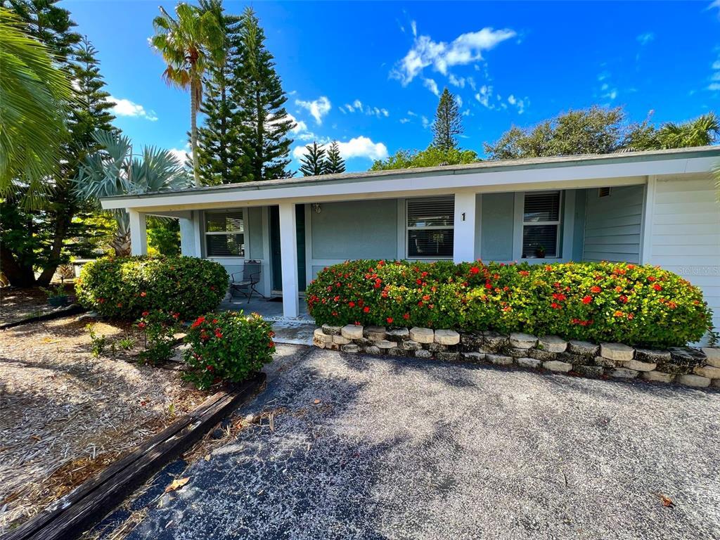 14402 N Bayshore Dr, Madeira Beach, FL 33708 Townhome Rentals in