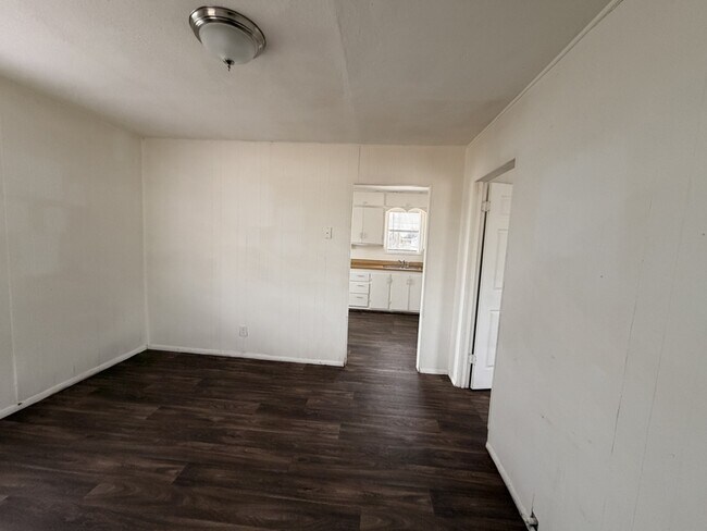 Foto del edificio - 4507 Avenue G