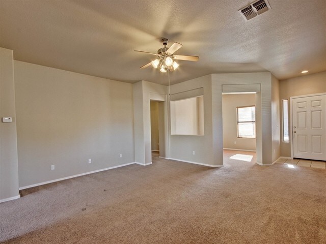 Foto del edificio - 3506 N 130th Ave