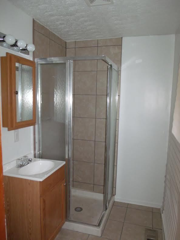 Building Photo - 2905 Shady Oak Dr
