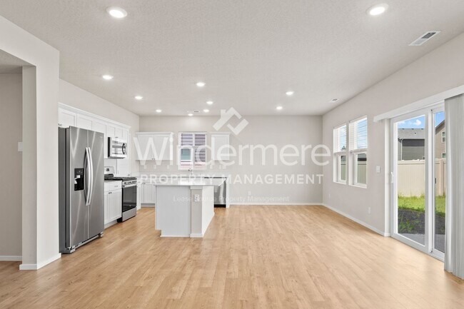 Foto del edificio - ** MOVE IN SPECIAL ** 1/2 OFF 1ST FULL MON...