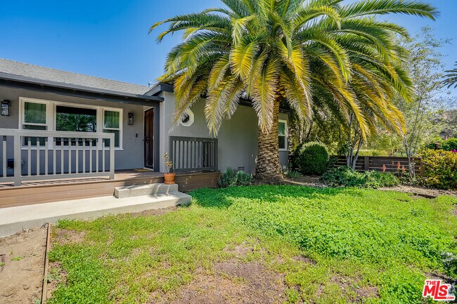 Foto del edificio - 11819 Pacific Ave