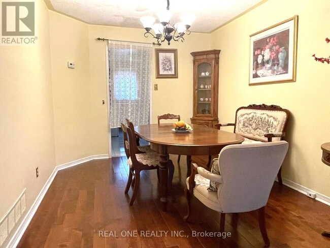 Building Photo - 1235 Blackburn Dr