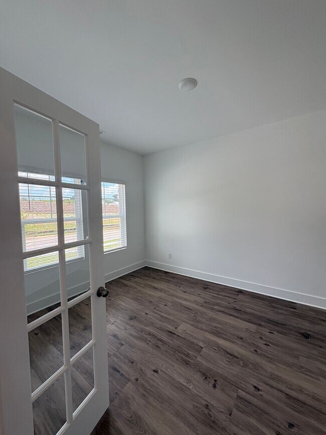 Building Photo - 3 Bed/2.5 Bath New Construction | Covered Deck + Open Living | Columbia, TN