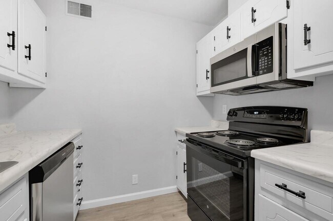 Foto del edificio - 611 N Copeland St