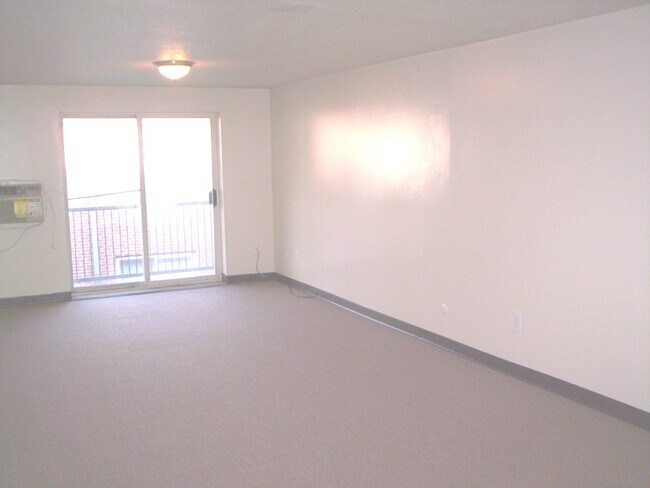 Foto del edificio - 332 Copeland St