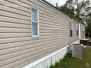 Building Photo - 1604 Dena Dr