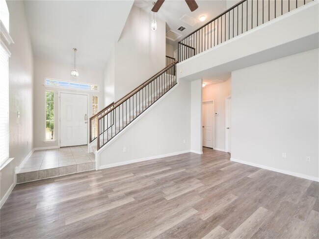 Building Photo - 12112 Timber Arch Ln