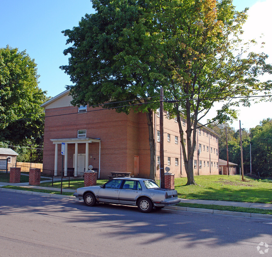 Primary Photo - Murray Building