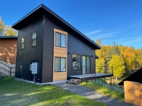 Building Photo - 6402 Quiet Cir