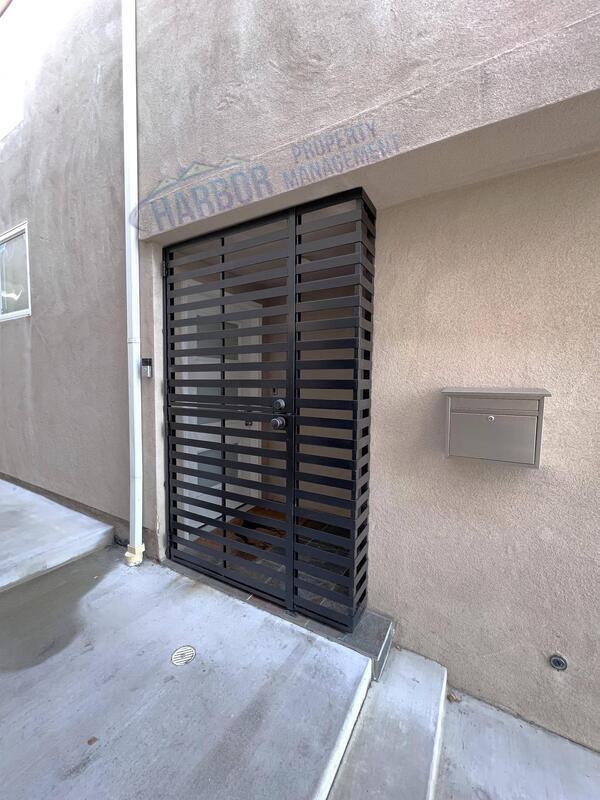 Foto del edificio - 2613 S Kerckhoff Ave