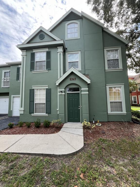 Foto del edificio - 9270 Lake Chase Island Way