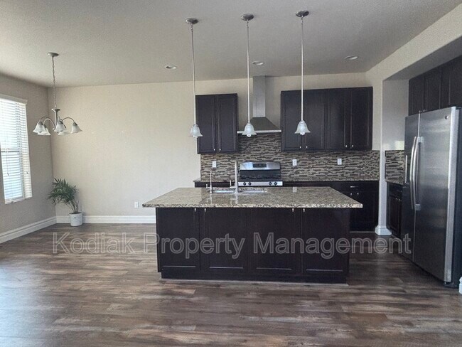 Foto del edificio - 13284 S Herriman Rose Blvd