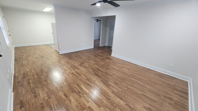 Foto del edificio - 1219 Highland Ave SE