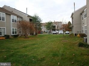 Building Photo - 704 Briarwood Ct