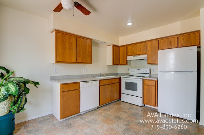 Foto del edificio - 531 S Angus Ave