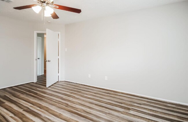 Foto del edificio - 4516 Tylergate Dr