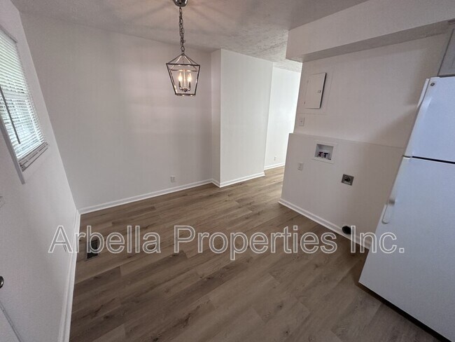 Foto del edificio - 956 Kendrick Creek Rd