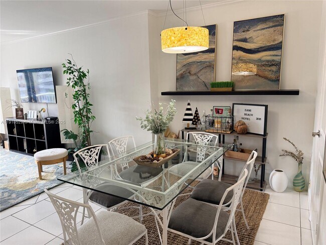 Foto del edificio - 1965 S Ocean Dr