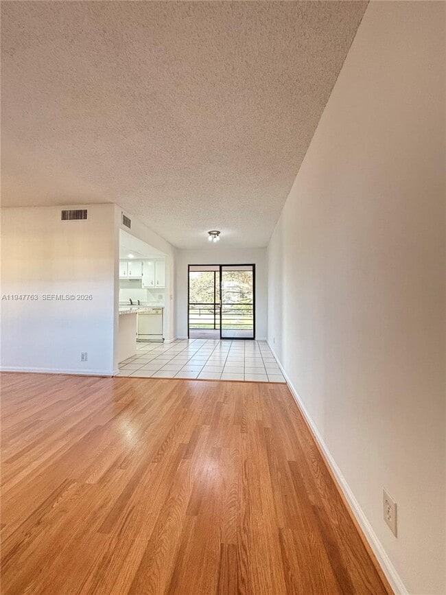 Foto del edificio - 4171 Oak Terrace Dr