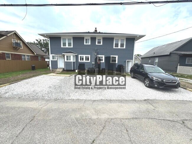 Photo - 752 Cottage Ave House