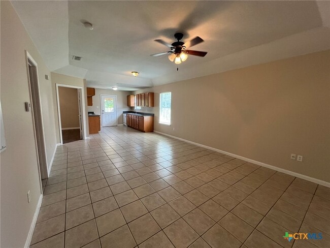 Building Photo - 1149 Misty Acres Dr