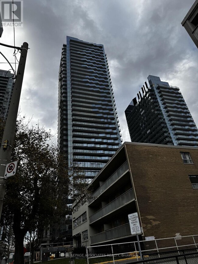 Building Photo - 110 Broadway Ave