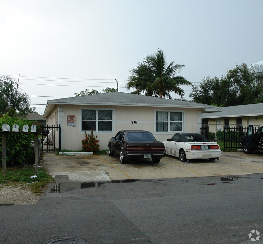 Foto del edificio - 716 NW 4th Ave