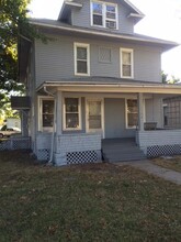 Building Photo - 1128 State St