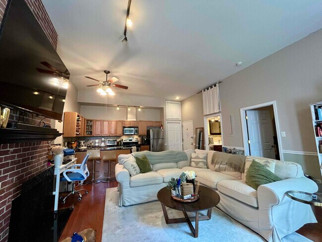 Foto del edificio - 222 Grand St