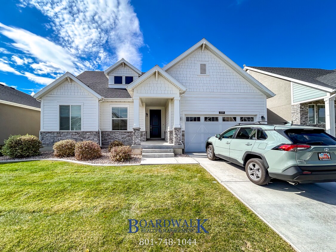 Primary Photo - Spacious 2-Bed + Loft with Premium Finishes