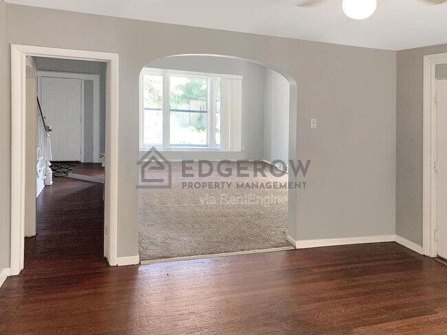 Foto del edificio - 731 Turner Ave NW