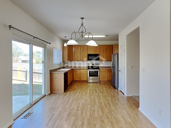 Foto del edificio - 838 Descendant Drive
