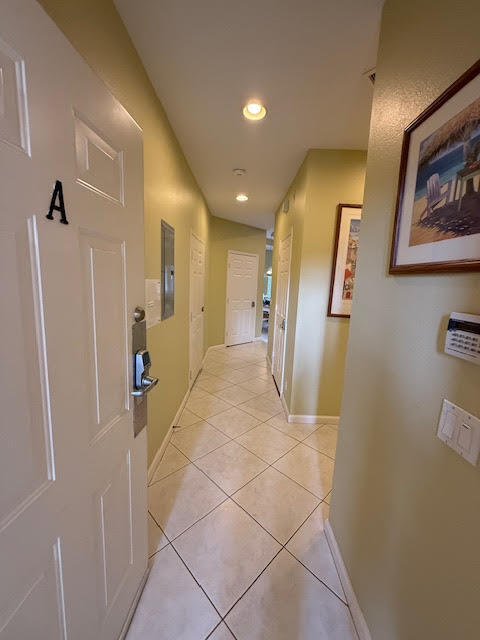 Building Photo - 8032 Carnoustie Pl