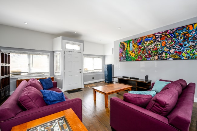 Foto del edificio - 1646 W Blackhawk St