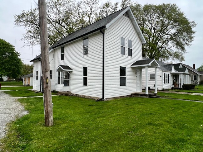 Building Photo - 4124 S Landess St
