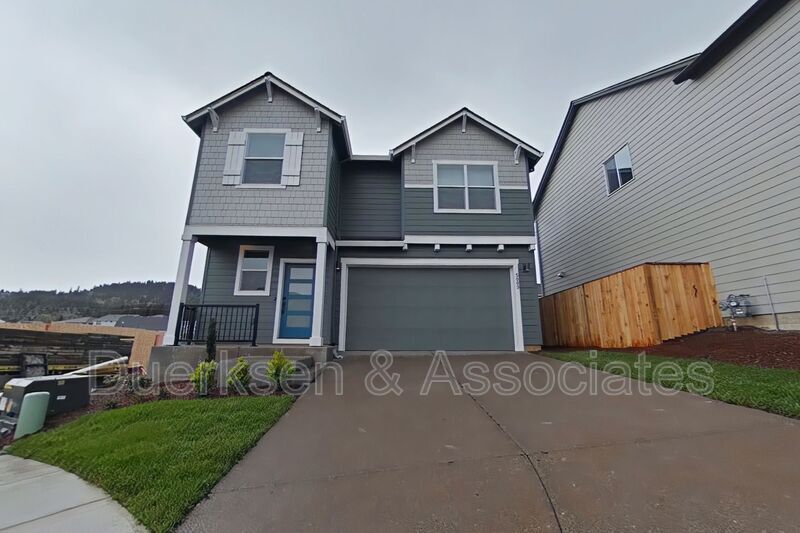 Foto principal - 5009 NW Stag Run Pl
