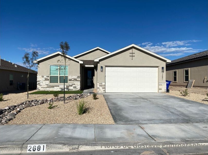 Primary Photo - 2681 Silver Hawk Ave