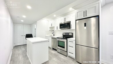 Building Photo - 479 Greenlees Cir