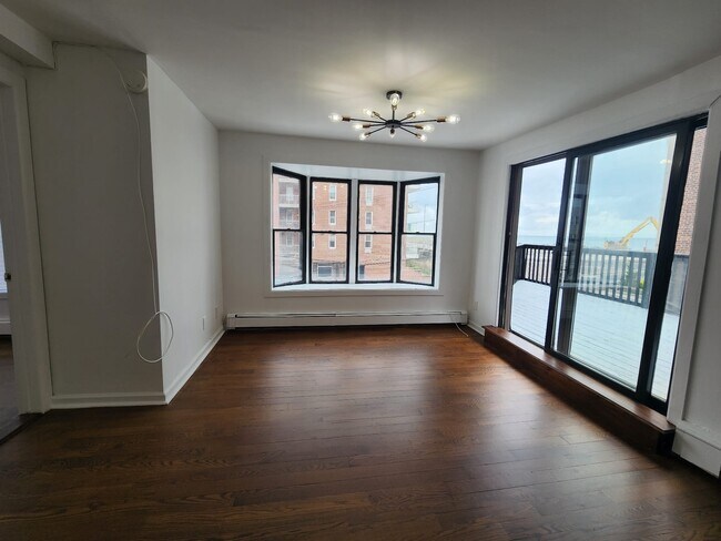 Photo - 1-39 Beach 122nd St (Queens, NY) Apartment