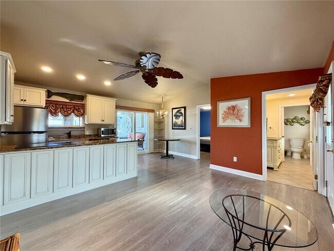 Foto del edificio - 225 70th St N