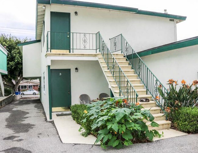 Foto del edificio - 504 N Elena Ave