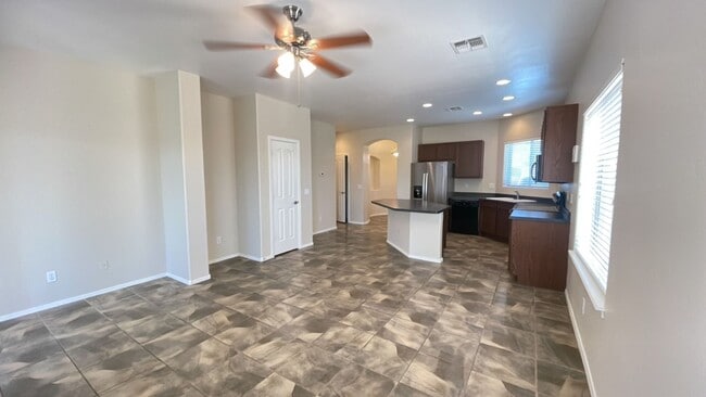 Building Photo - Charming 3 bedroom in Phoenix!