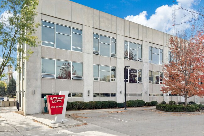 Foto del edificio - Gateway Lofts