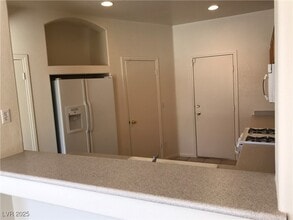 Building Photo - 3758 Solandra St